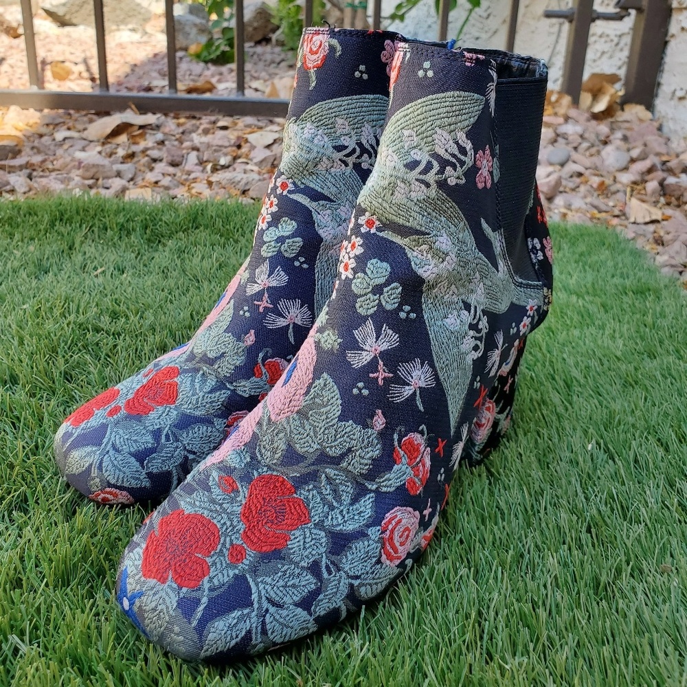 Indigo. rd
Veraly Chelsea boots - Picture 2 of 5